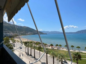 Premium Beachfront Apartment by ApartmentsVloraHolidays